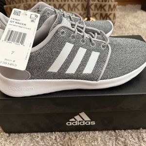 Brand new adidas qt racer